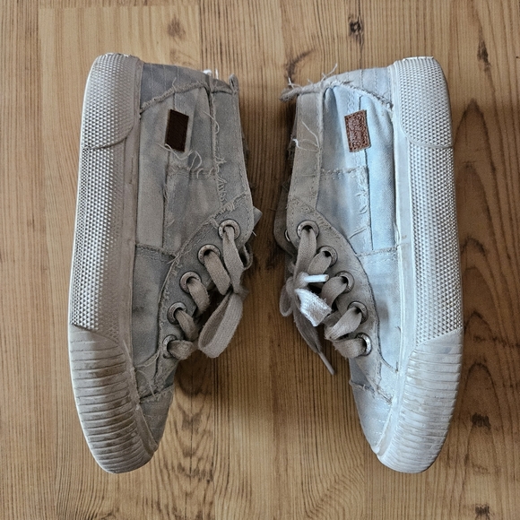 Blowfish Girls Hi-top Sneakers - Picture 2 of 9